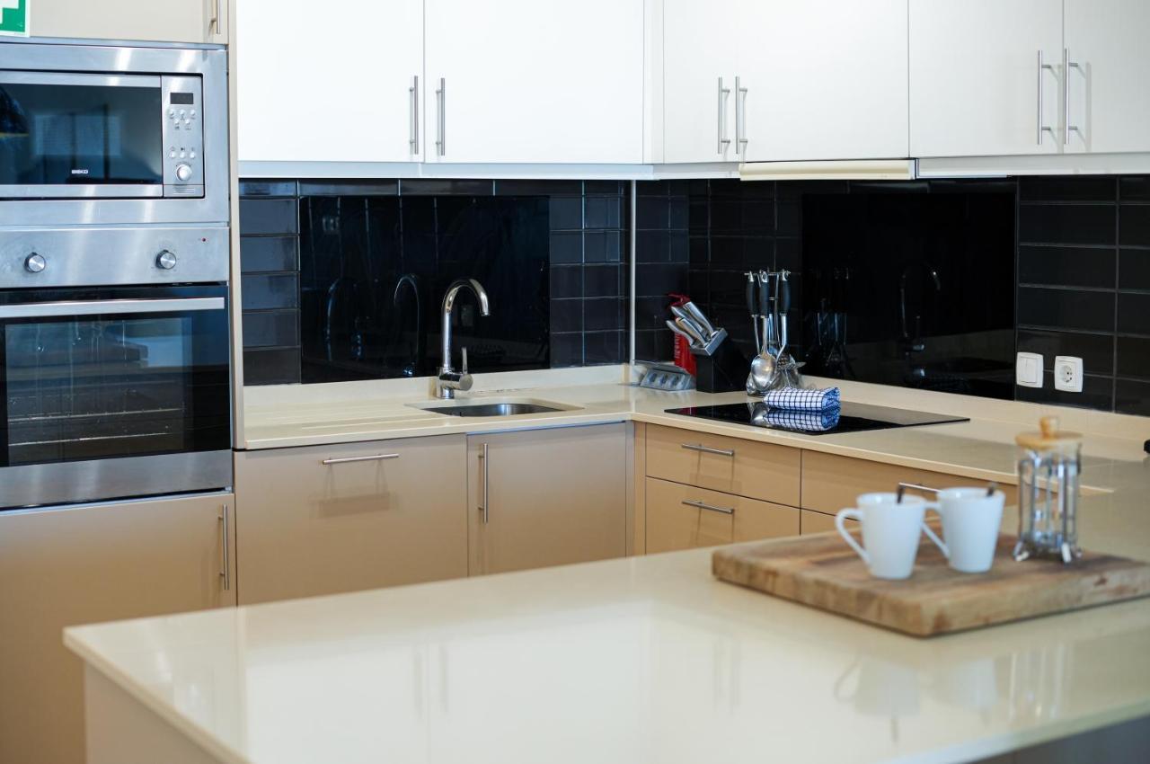 Bay View Modern Apartment 阿尔布费拉 外观 照片