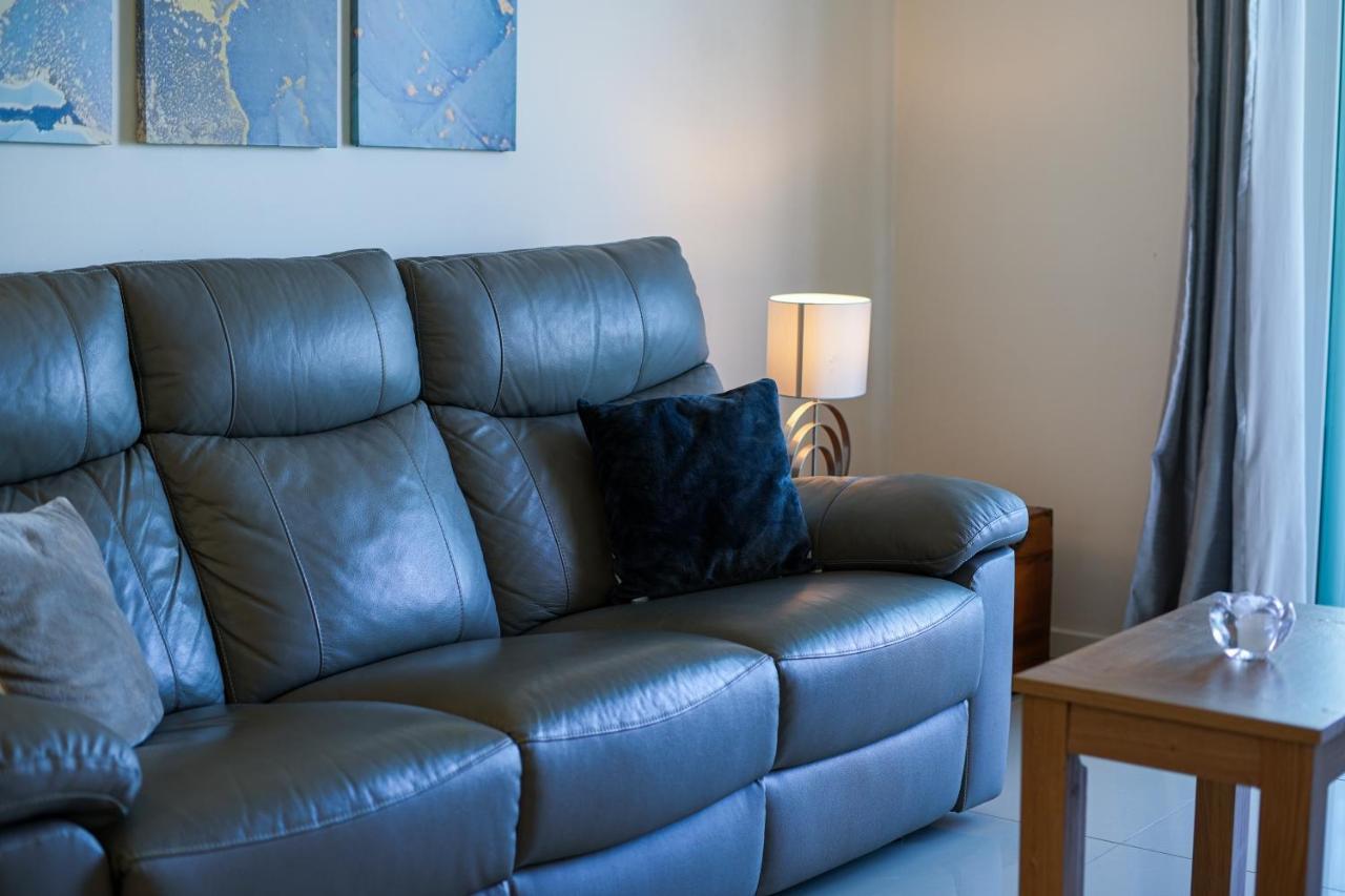 Bay View Modern Apartment 阿尔布费拉 外观 照片